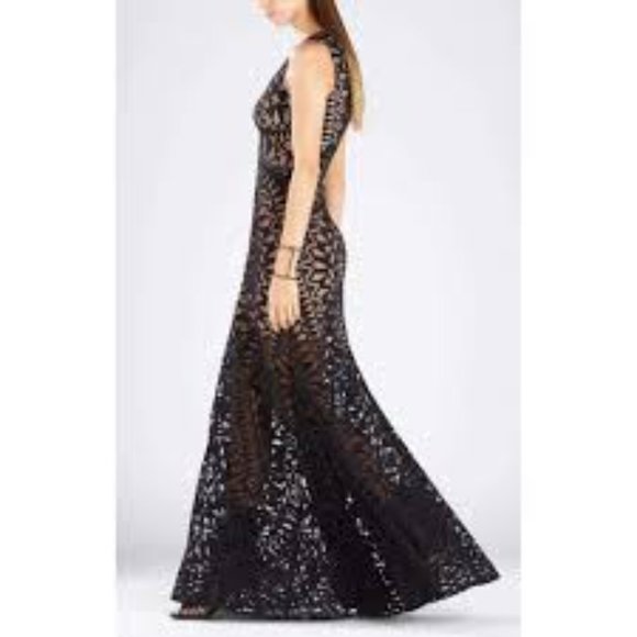 Maranda Burnout Lace Dress - Picture 5 of 12